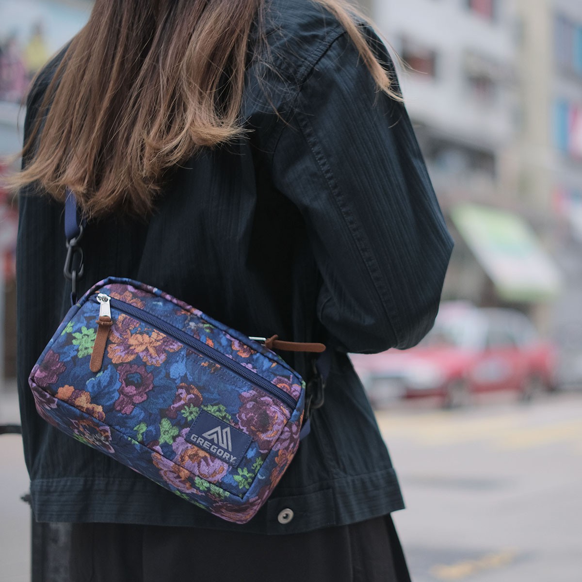 Gregory padded shoulder bag shop