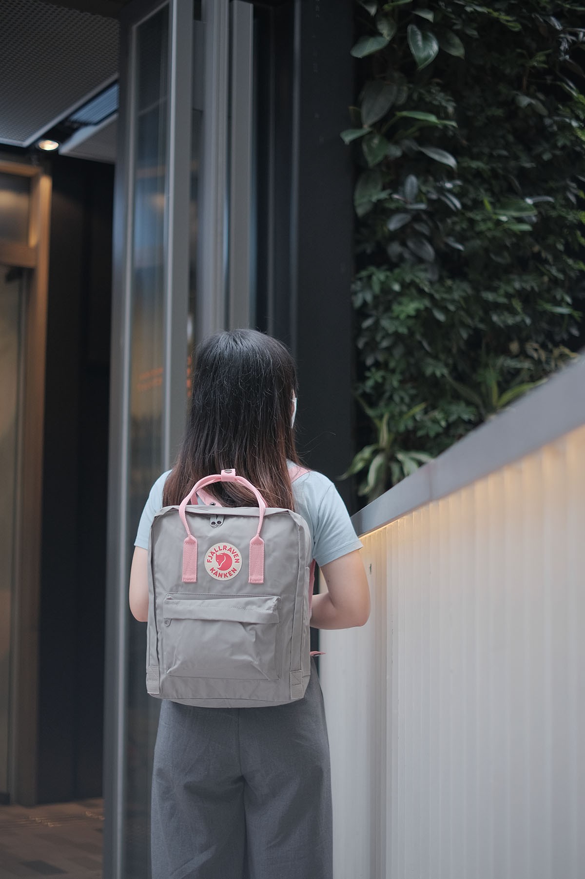<旺角店>Fjallraven Kanken Classic Backpack Fog * Pink 背囊 16L 狐狸袋 香港行貨 