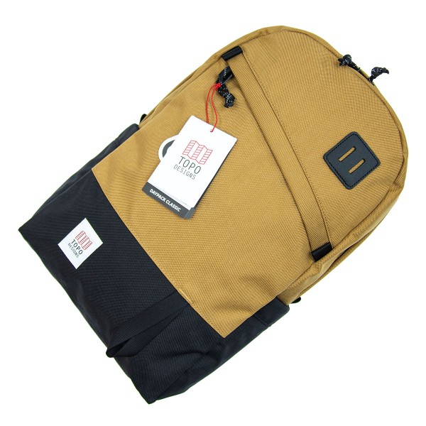 Topo Designs Daypack Backpack 背囊背包 21.6L 可放15"手提電腦 Khaki/Black 